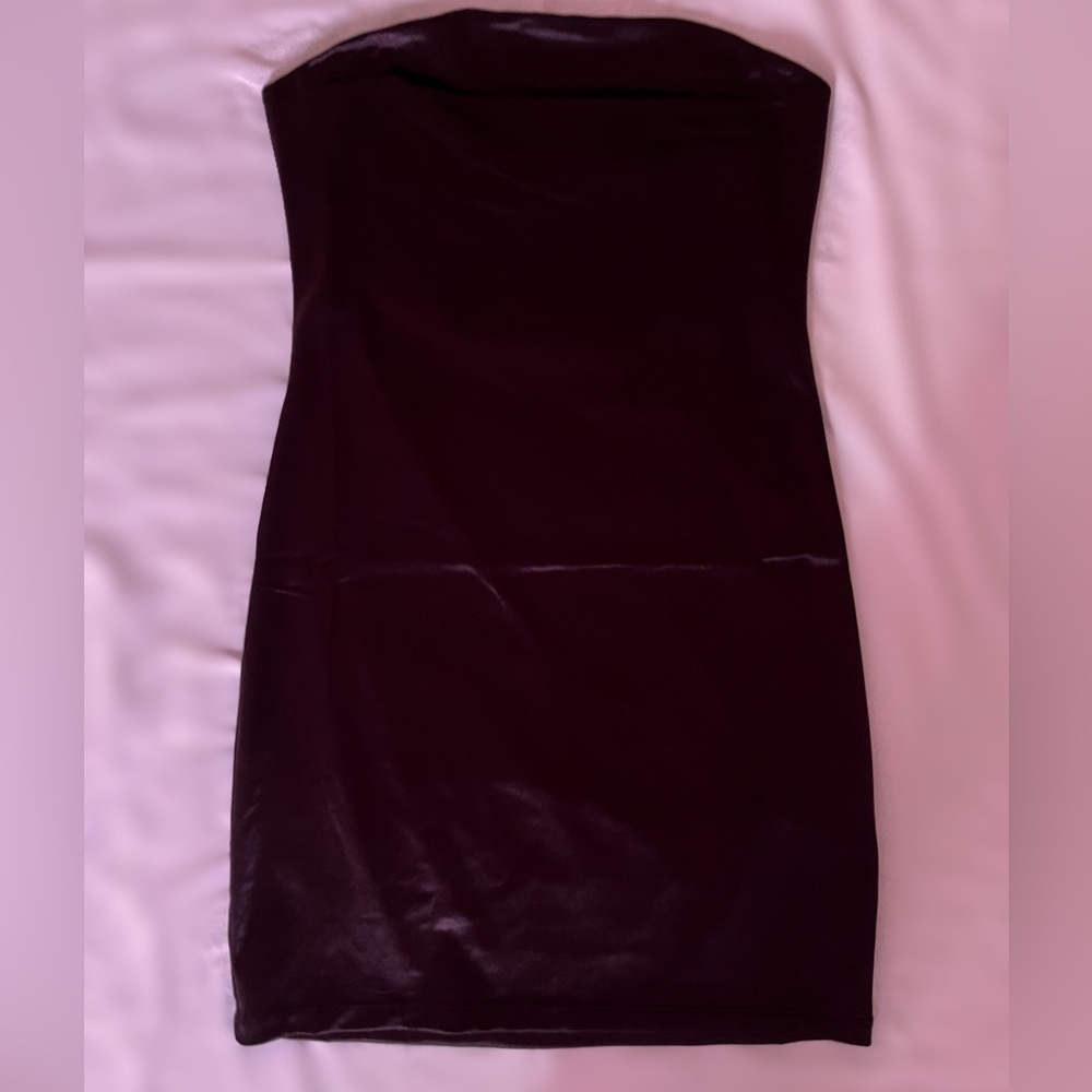 H&M black strapless dress size Medium